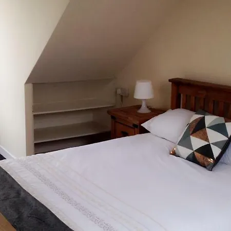 B&B Tisara