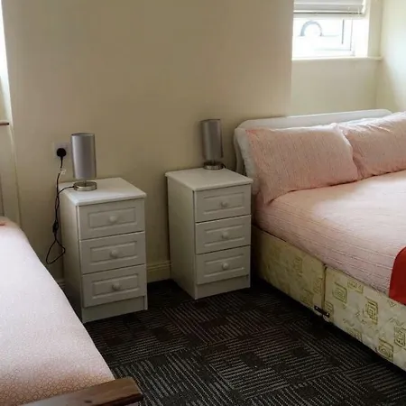 B&B Tisara